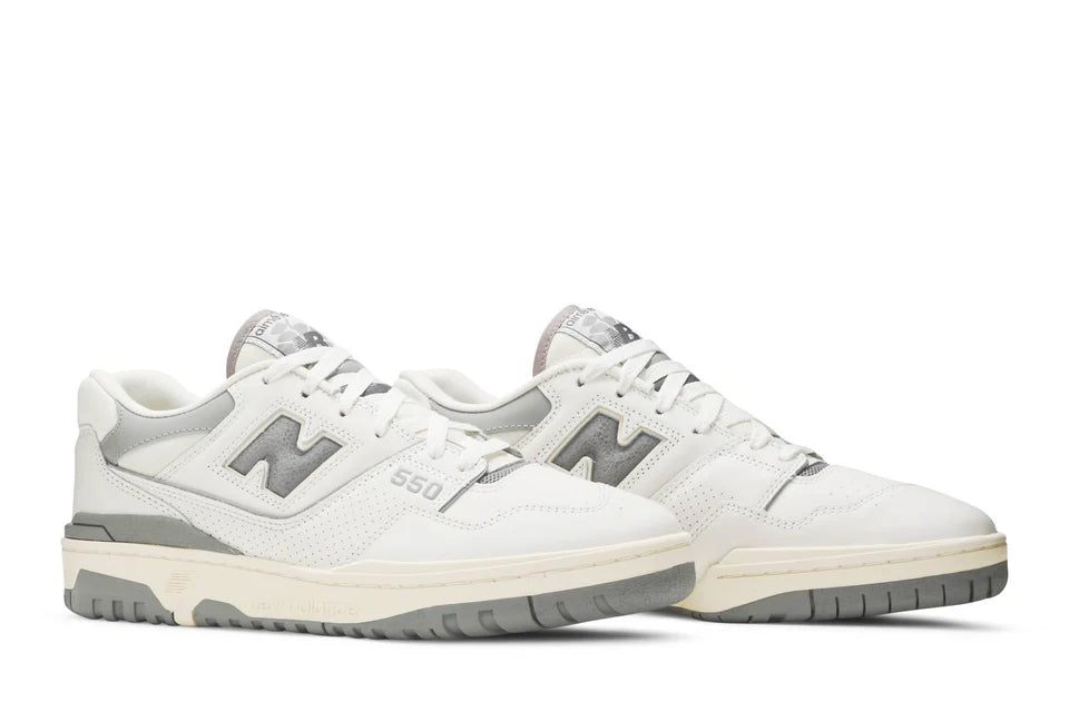 NEW BALANCE 550 SILVER