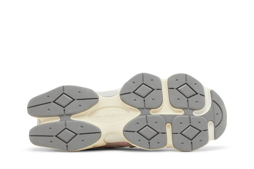 NEW BALANCE 9060 DECEMBER SKY