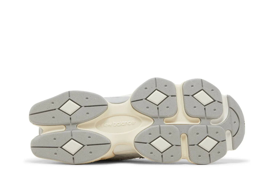 NEW BALANCE 9060 QUARTZ GREY