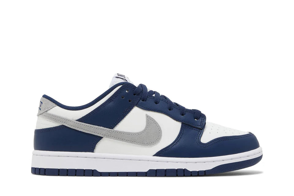 NIKE DUNK LOW MIDNIGHT NAVY