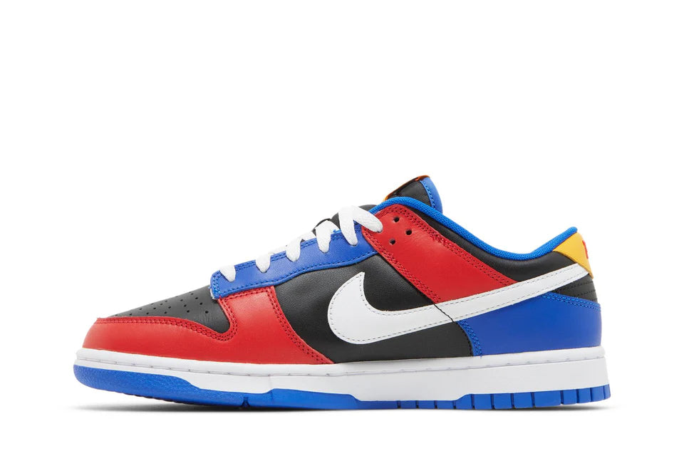 NIKE DUNK LOW TSU
