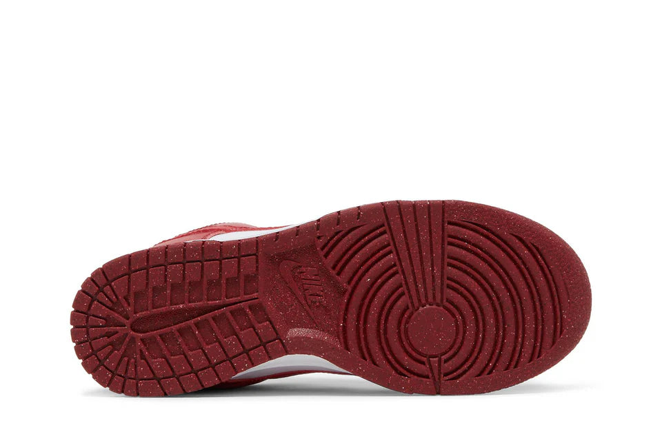 NIKE DUNK LOW NEXT NATURE GYM RED